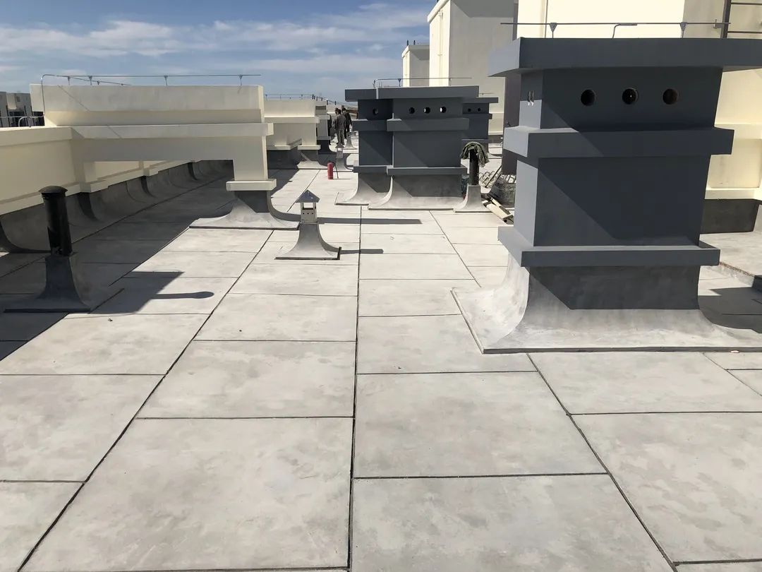 刚性屋面这样施工,有效控制早期裂缝! 第1张 刚性屋面这样施工,有效控制早期裂缝! 第1张