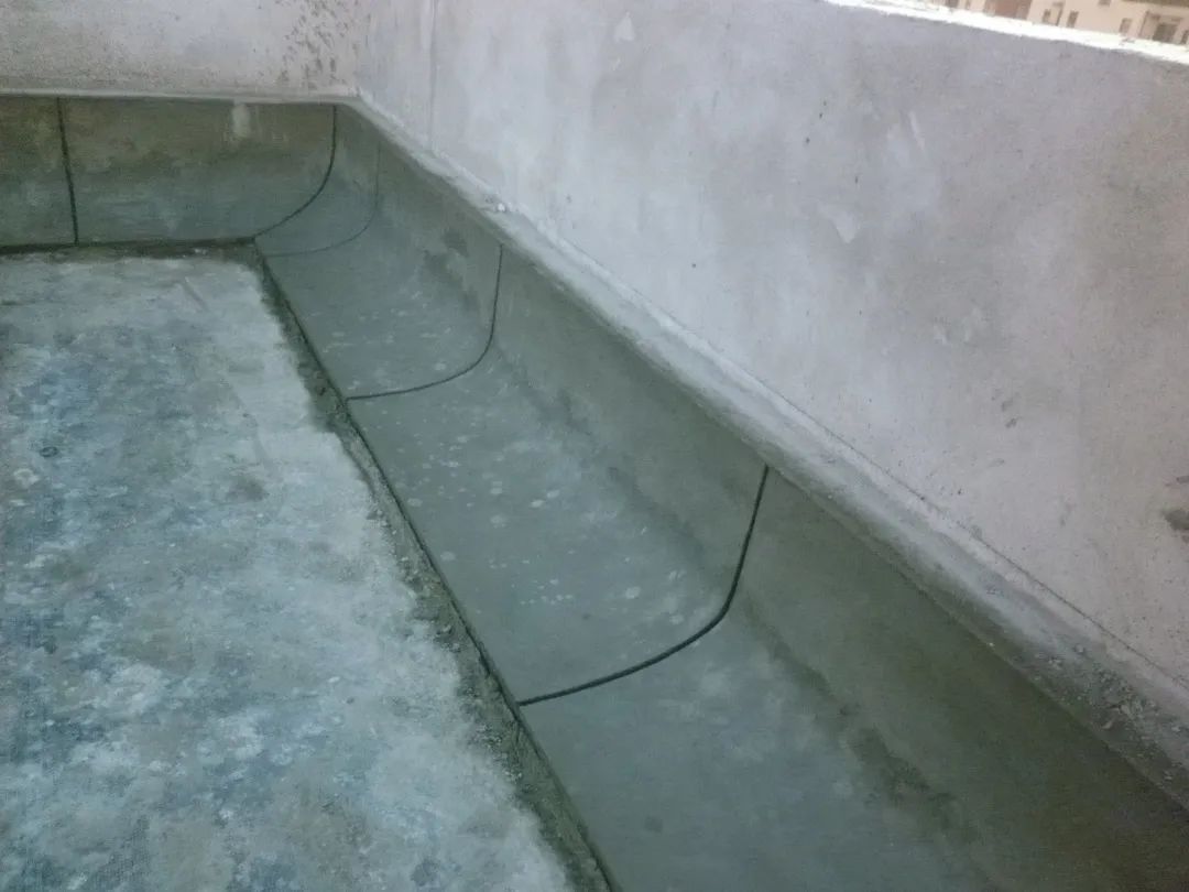 刚性屋面这样施工,有效控制早期裂缝! 第5张 刚性屋面这样施工,有效控制早期裂缝! 第5张