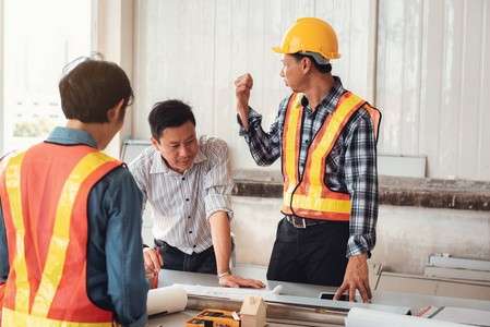 做结构工程师辛苦吗结构工程师需要跑现场吗  第2张