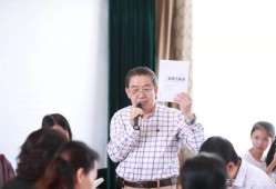 叶仲录《必威betway官网入口
》文字里隐藏的神秘的玄机