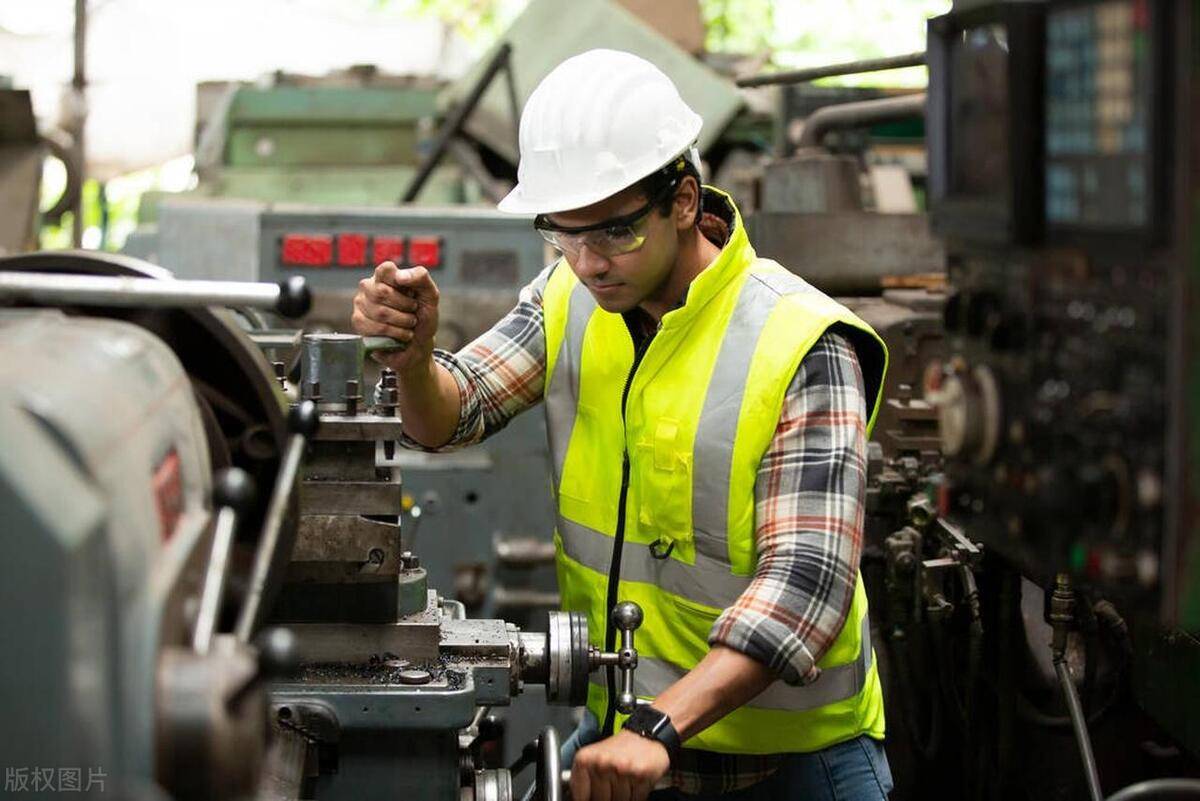 结构工程师工作两年结构工程师工作两年工资多少  第1张